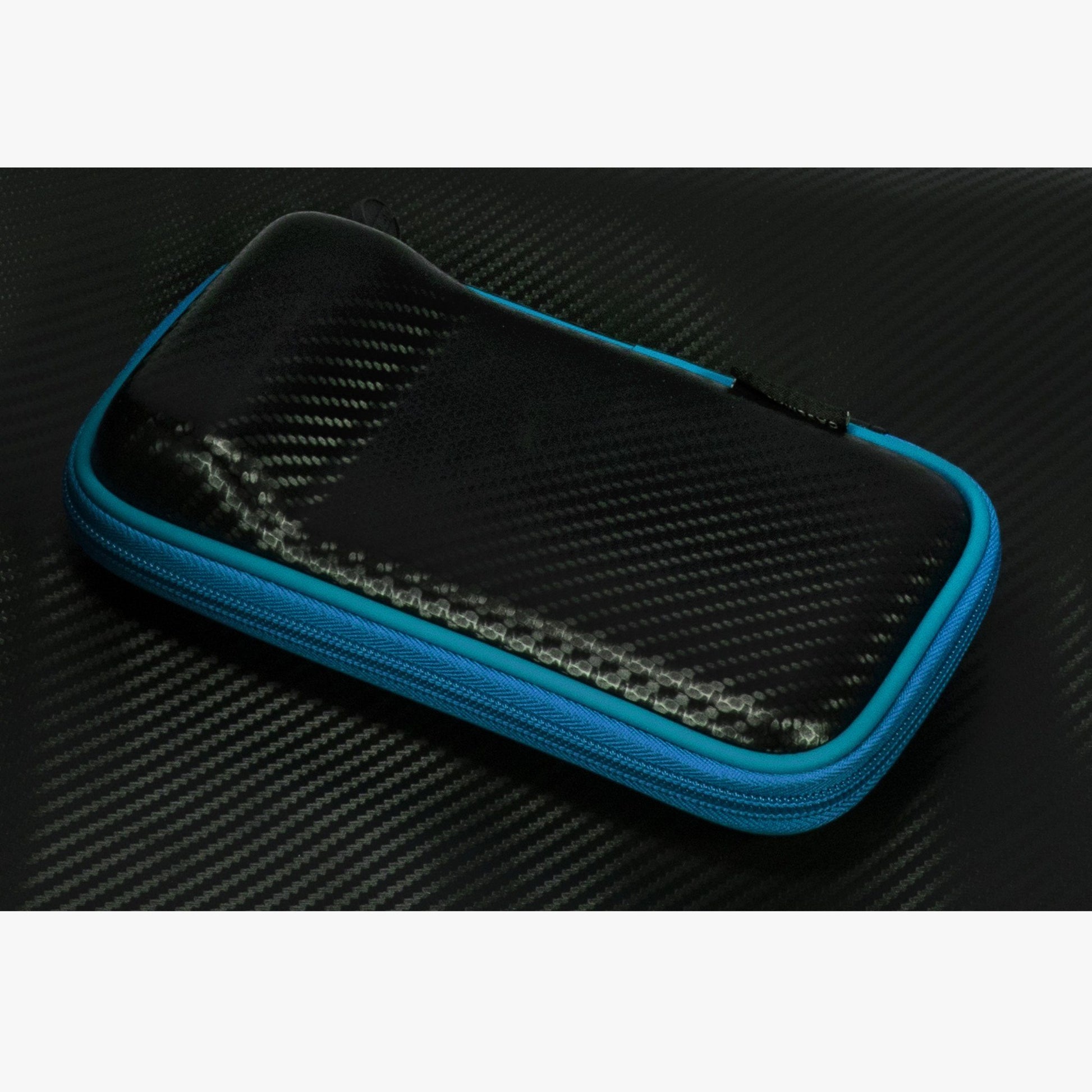 Dart case with blue zipper and black carbon-fiber patterned exterior