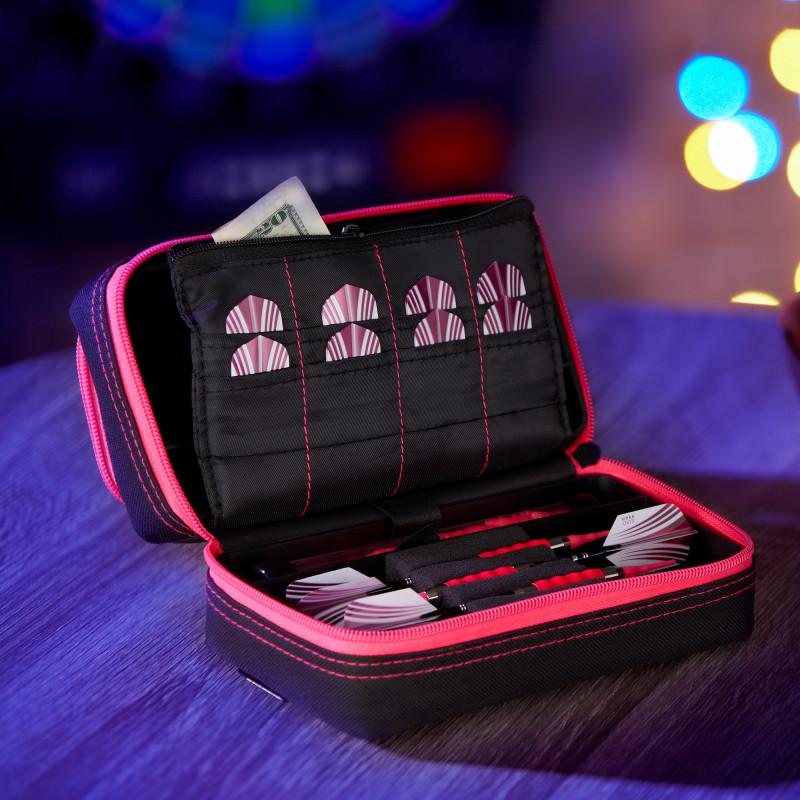 Casemaster Plazma Pro - Estuche Para 6 Dardos Suaves Y De Punta De Acero Cuenta Con Gran Bolsillo Frontal Para Dispositivos Moviles Tubos De Casemaster Plazma Pro - Estuche Para 6 Dardos Suaves Y De Punta De Acero Cuenta Con Gran Bolsillo Frontal Para Dispositivos Moviles Tubos De